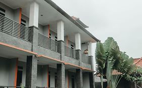 Hotel Diana 2